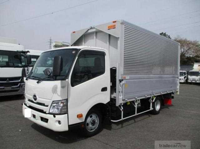 2024 Hino Dutro