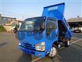 2016 Isuzu Elf Truck