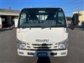 2018 Isuzu Elf Truck