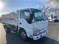 2013 Isuzu Elf Truck