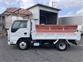 2015 Isuzu Elf Truck