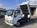 2016 Isuzu Elf Truck