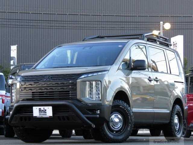 2019 Mitsubishi Delica D5