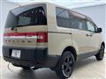 2007 Mitsubishi Delica D5