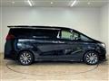 2016 Toyota Alphard Hybrid