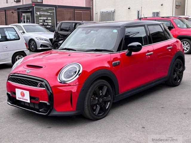 2022 BMW MINI