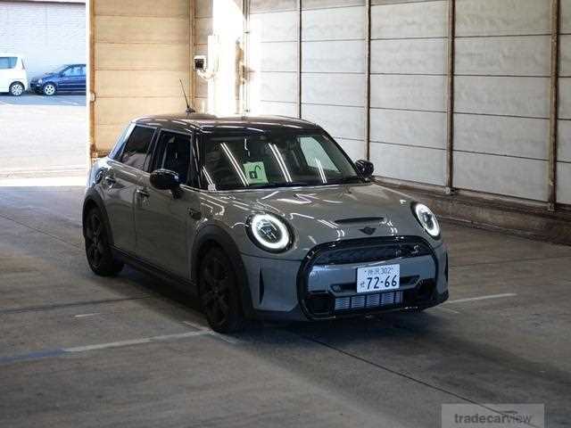 2022 BMW MINI