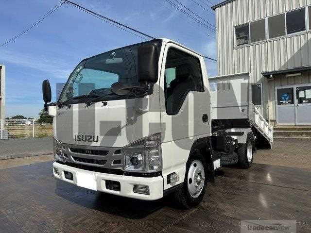 2022 Isuzu Elf Truck