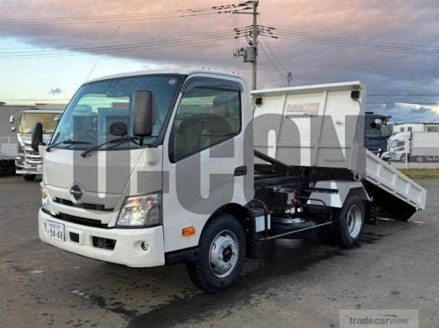 2024 Hino Dutro