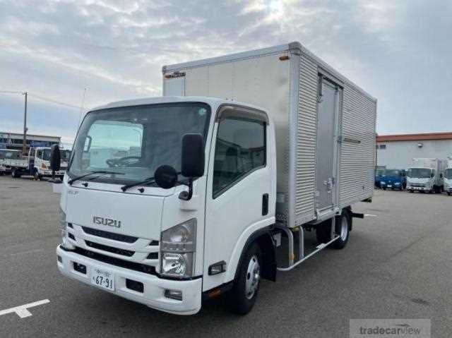 2017 Isuzu Elf Truck