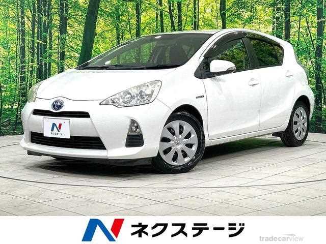 2013 Toyota AQUA