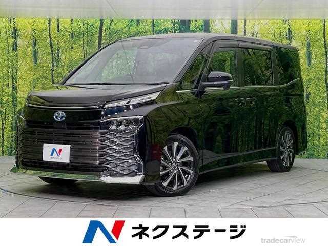 2022 Toyota Voxy