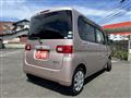 2011 Daihatsu Tanto