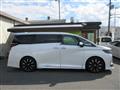 2024 Toyota Alphard Hybrid