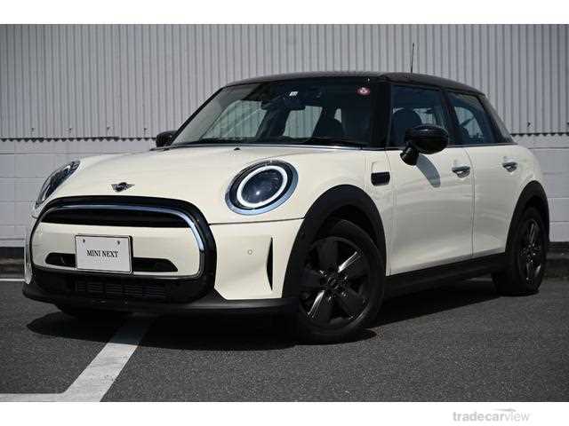 2022 BMW MINI