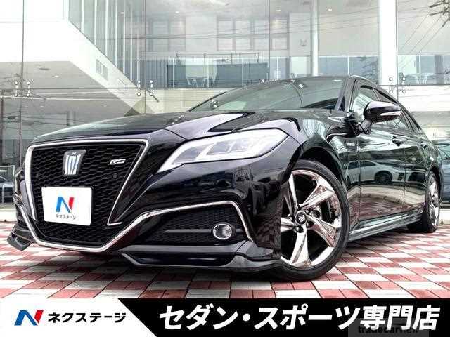 2019 Toyota Crown Hybrid