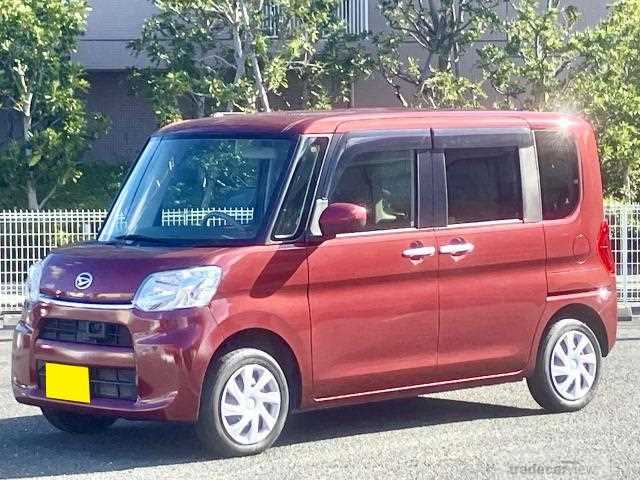 2018 Daihatsu Tanto