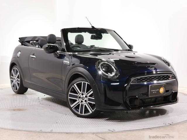 2022 BMW MINI