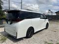 2023 Toyota Vellfire