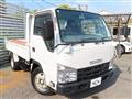 2016 Isuzu Elf Truck