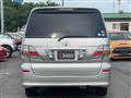 2004 Toyota Alphard Hybrid