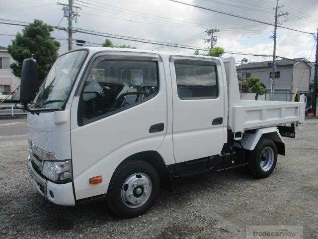 2024 Hino Dutro