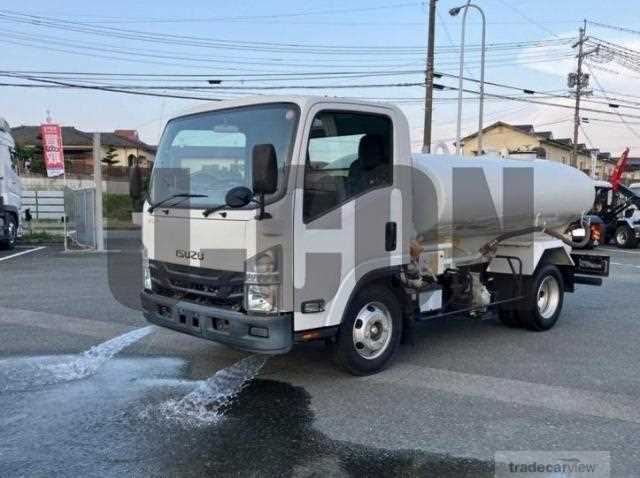 2018 Isuzu Elf Truck