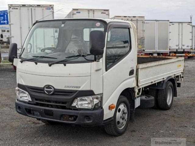 2017 Hino Dutro