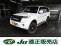 2013 Mitsubishi Pajero