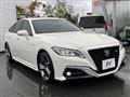 2019 Toyota Crown Hybrid