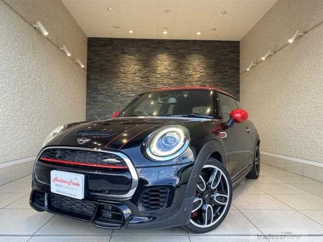 2019 BMW MINI