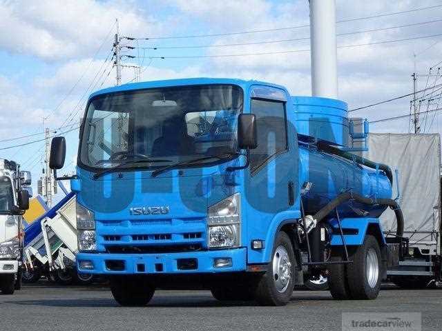 2013 Isuzu Elf Truck