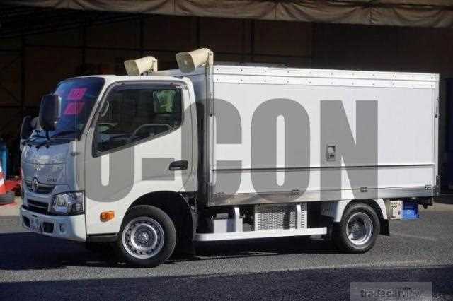 2020 Toyota Dyna Truck