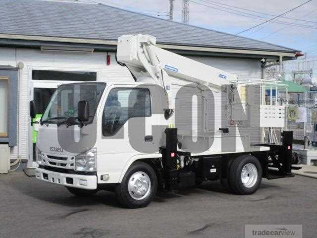 2016 Isuzu Elf Truck