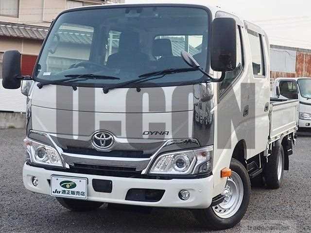 2022 Toyota Dyna Truck