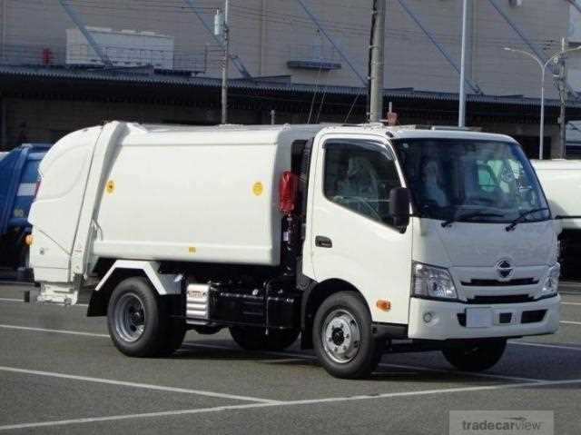 2024 Hino Dutro