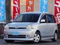 2003 Toyota Sienta