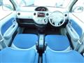 2003 Toyota Sienta