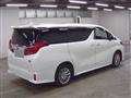 2020 Toyota Alphard Hybrid