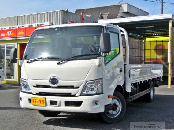 2022 Hino Dutro