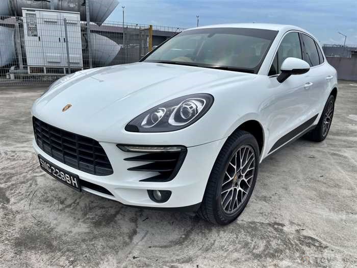 2015 Porsche Macan