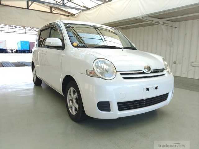 2010 Toyota Sienta