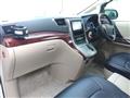 2009 Toyota Alphard