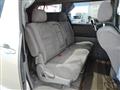 2005 Toyota Alphard