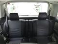 2005 Toyota Alphard