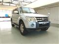 2007 Mitsubishi Pajero