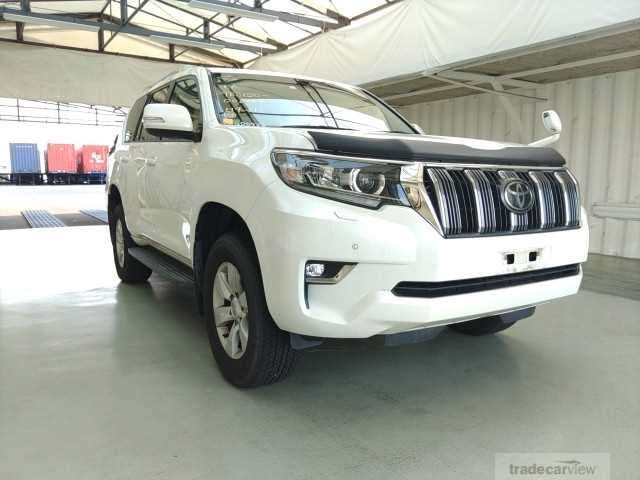 2018 Toyota Land Cruiser Prado