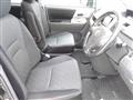 2007 Toyota Noah