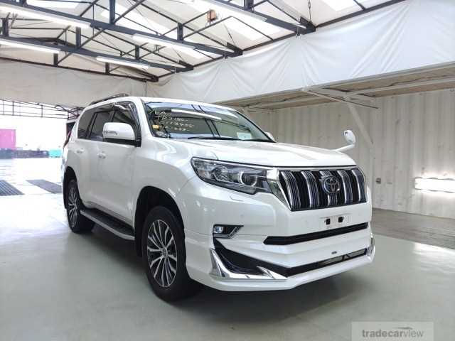 2020 Toyota Land Cruiser Prado