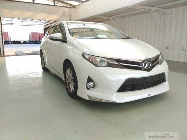 2012 Toyota Auris